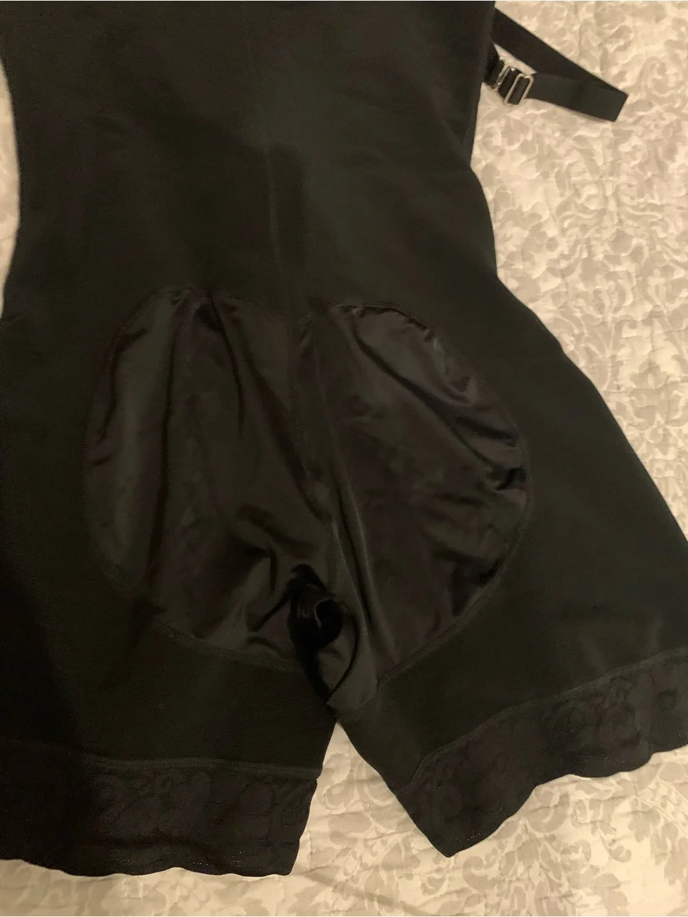 Yianna comfortable black